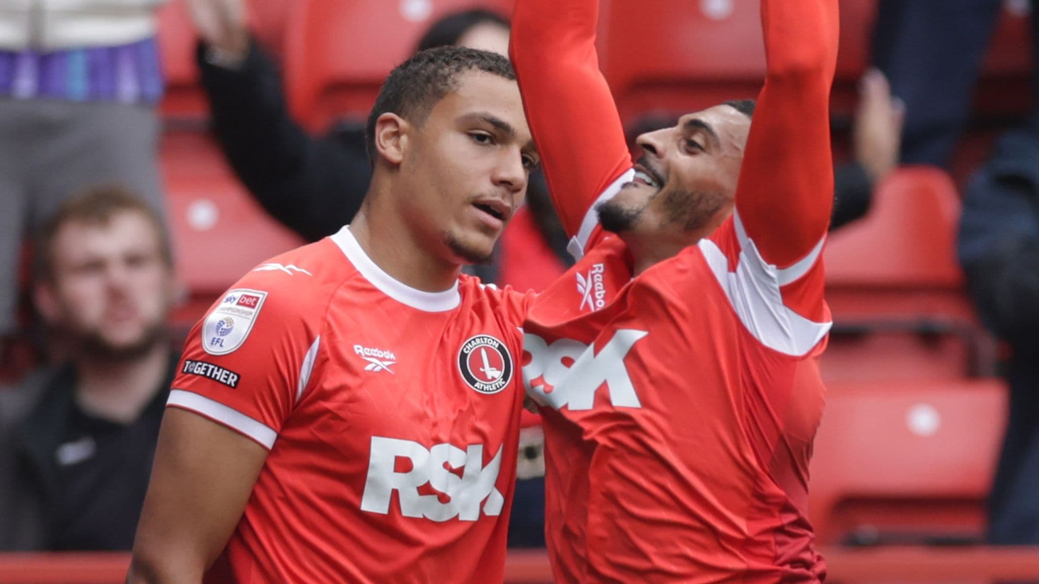 Charlton maintains unbeaten record with narrow victory over Preston