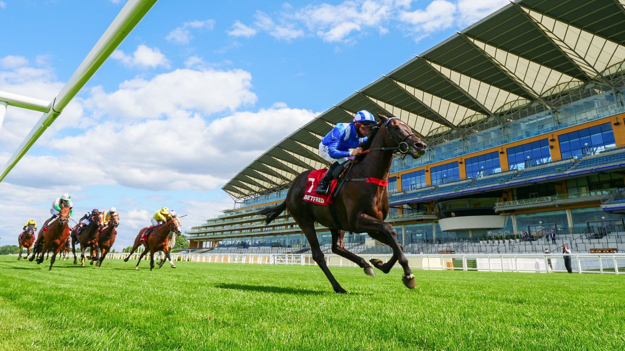 Mohaather ridden by Dane O'Neill wins the Betfred Summer Mile at Ascot