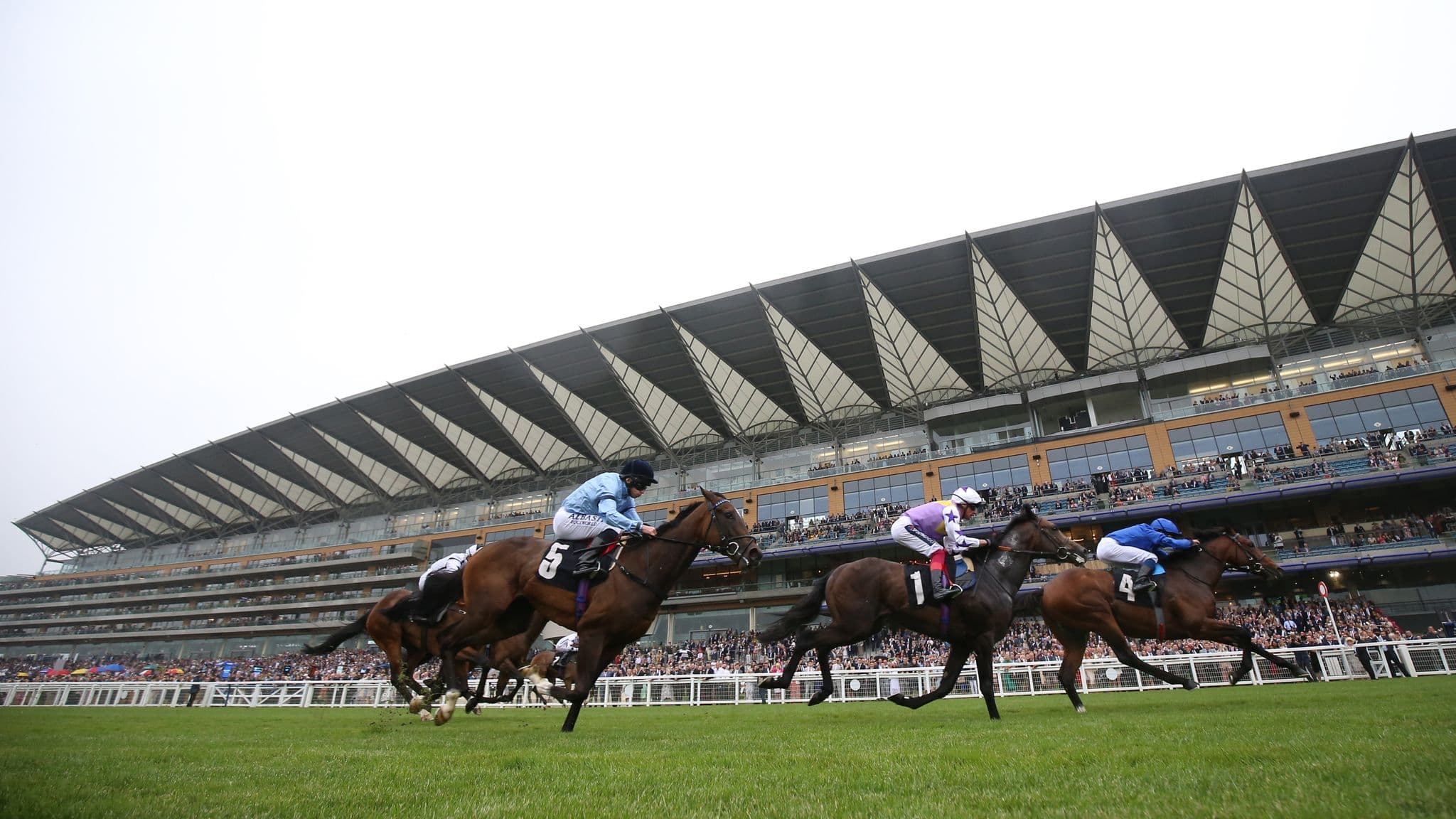 King George weekend gets underway at Ascot today