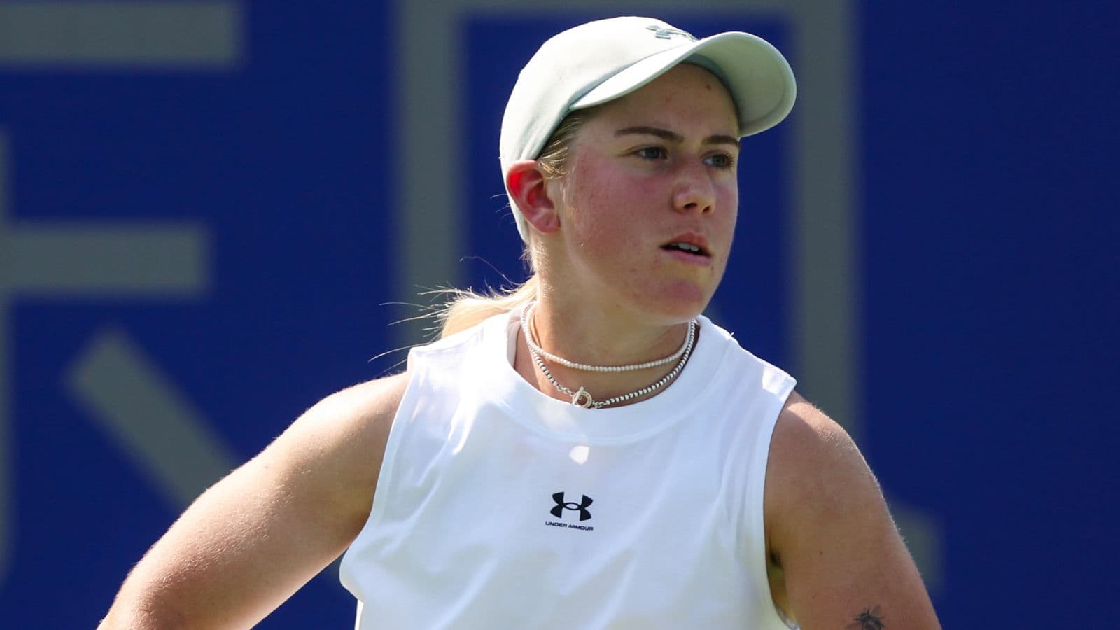 Wuhan Open: Sonay Kartal stuns Jasmine Paolini to set up quarter-final against Elina Svitolina while Alexander Zverev continues winning form