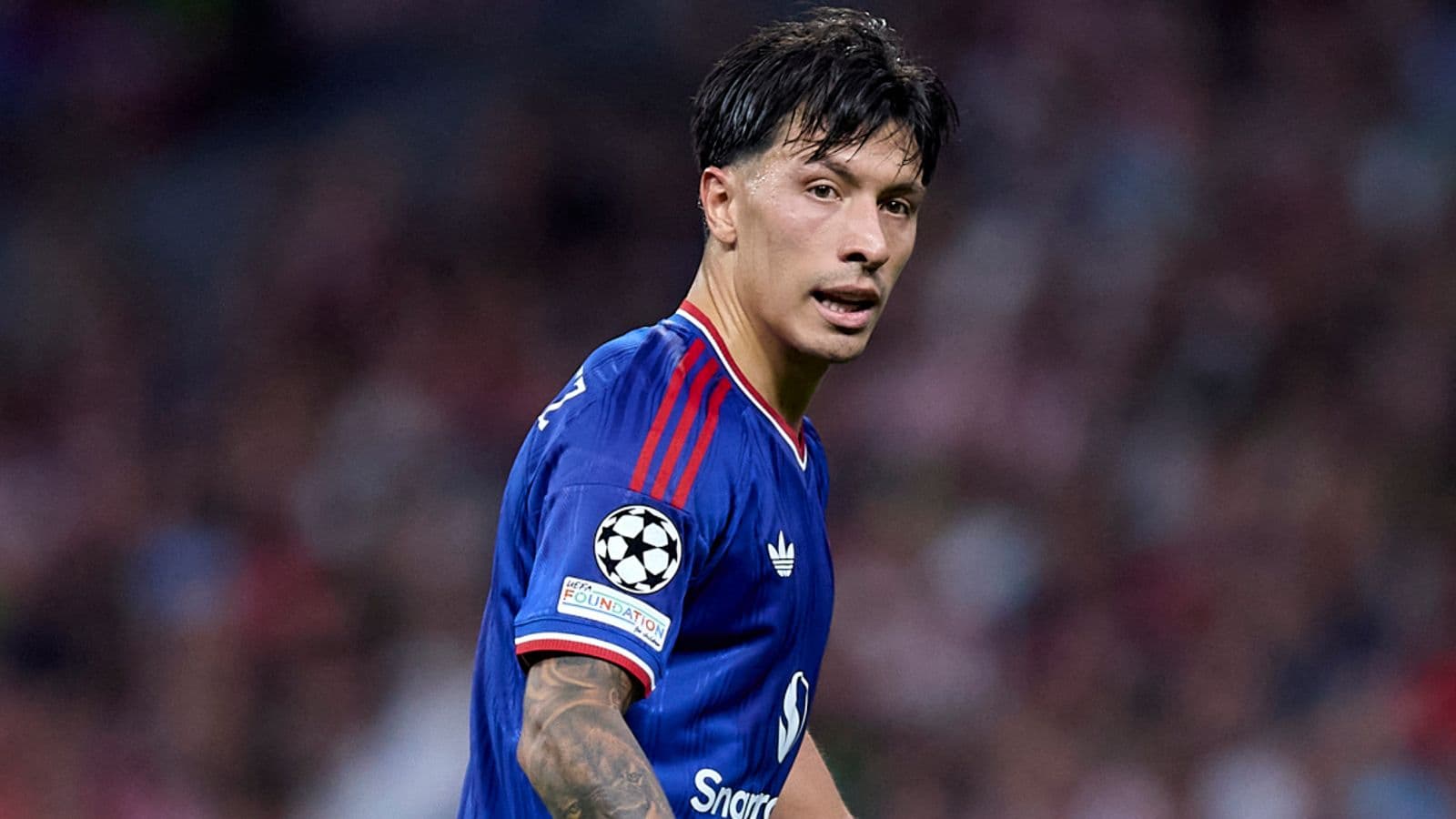 Lisandro Martinez: Man Utd defender releases statement to clarify outburst but does not apologise