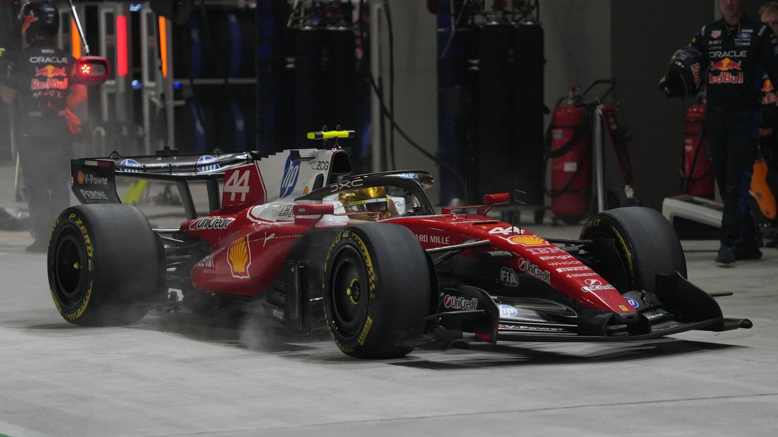 Lewis Hamilton apologises to Ferrari for costly decision to override strategy call during Singapore GP