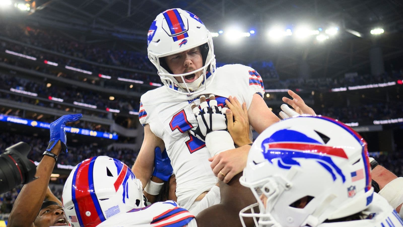 Josh Allen clinches first overtime win of NFL career as Buffalo Bills beat Los Angeles Rams in thriller