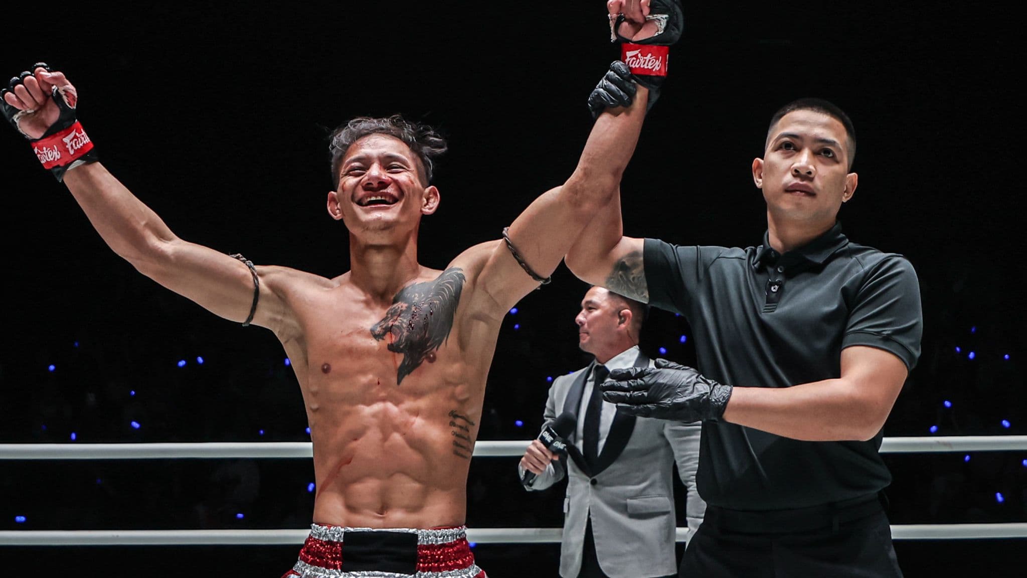 Suablack Tor Pran49 was victorious over Scottish Muay Thai star Stephen Irvine at ONE Fight Night 45